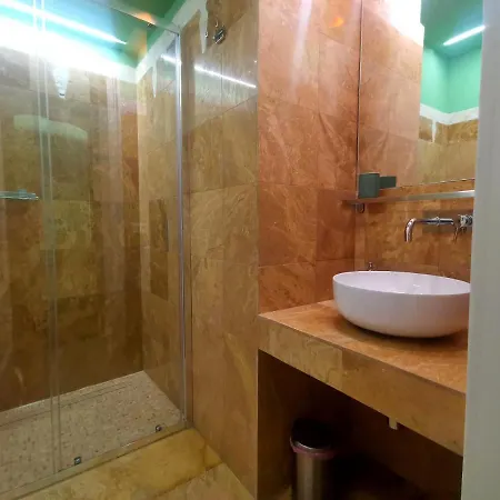 Speciale Tarshito Guesthouse Bari Exterior photo