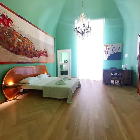 Speciale Tarshito Guesthouse Bari Exterior photo
