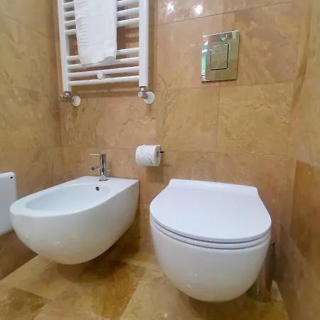 Speciale Tarshito Guesthouse Bari Exterior photo